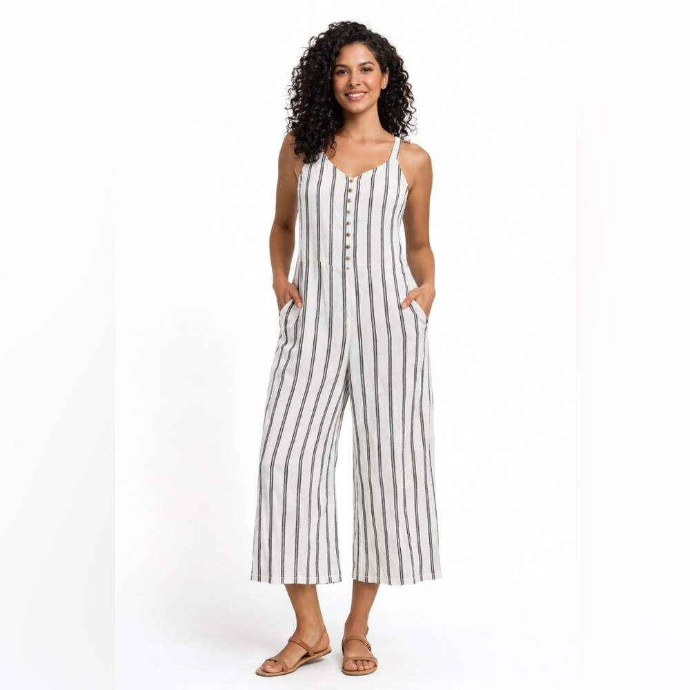 Striped Wide Leg Jumpsuit White Black Button Front Lined Pockets